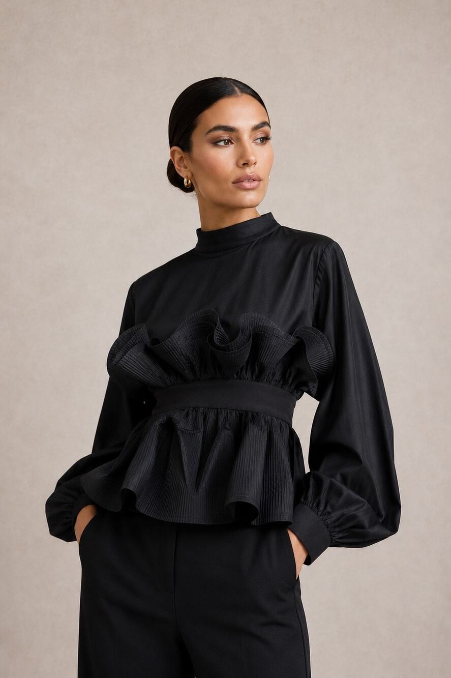 Sierra Darien Black Ruffled Statement Top NWT